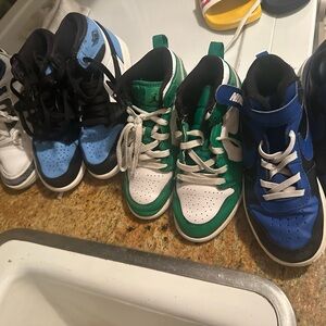 Nike High-Top Sneakers in Blue and Black